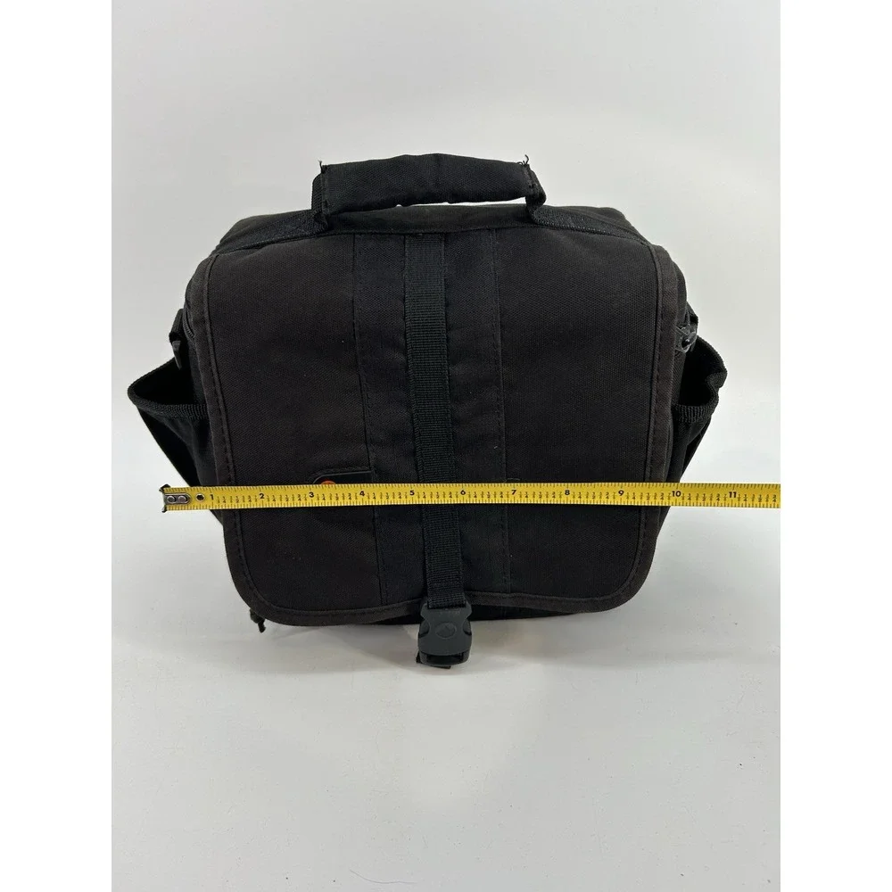 Lowepro Adventura 170 Black Padded Camera Bag W/Belt Loop